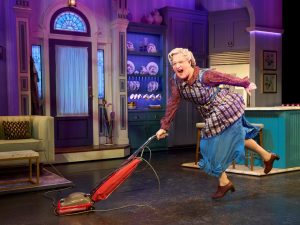 mrs-doubtfire-musical-duesseldorf-credit-johann-persson
