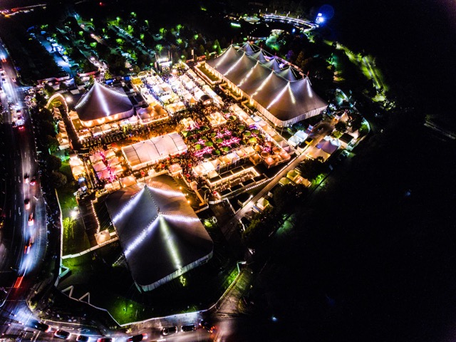 Zeltfestival Ruhr__Luftbild_nachts_©Kai_Hoffmann-min)