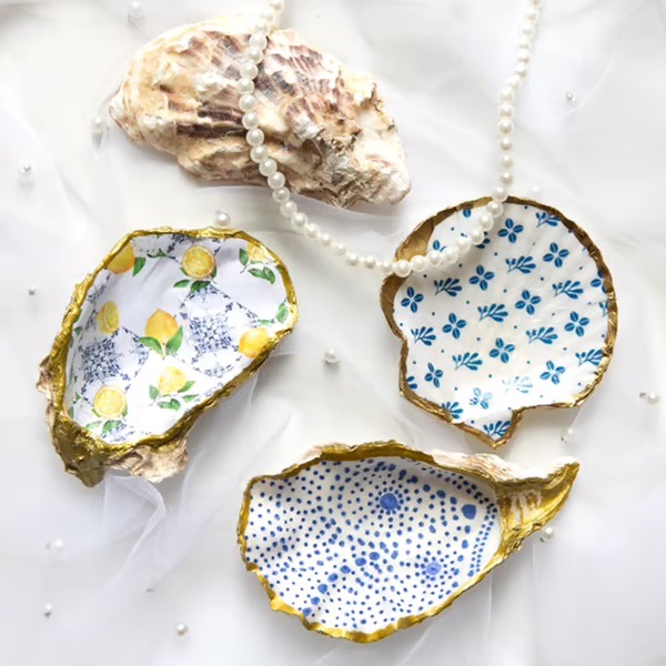 art_of_oyster_painting_and_decoupage